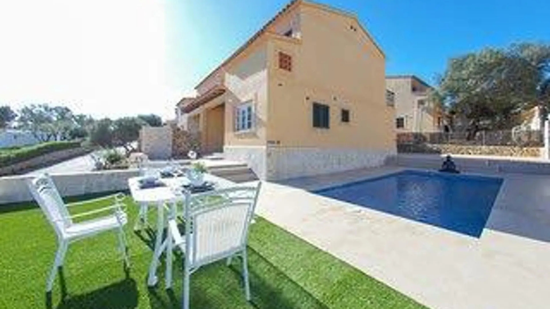 Villa With 3 Bedrooms In Romantica, With Wonderful Mountain View, Priv Cala Romantica  Španělsko